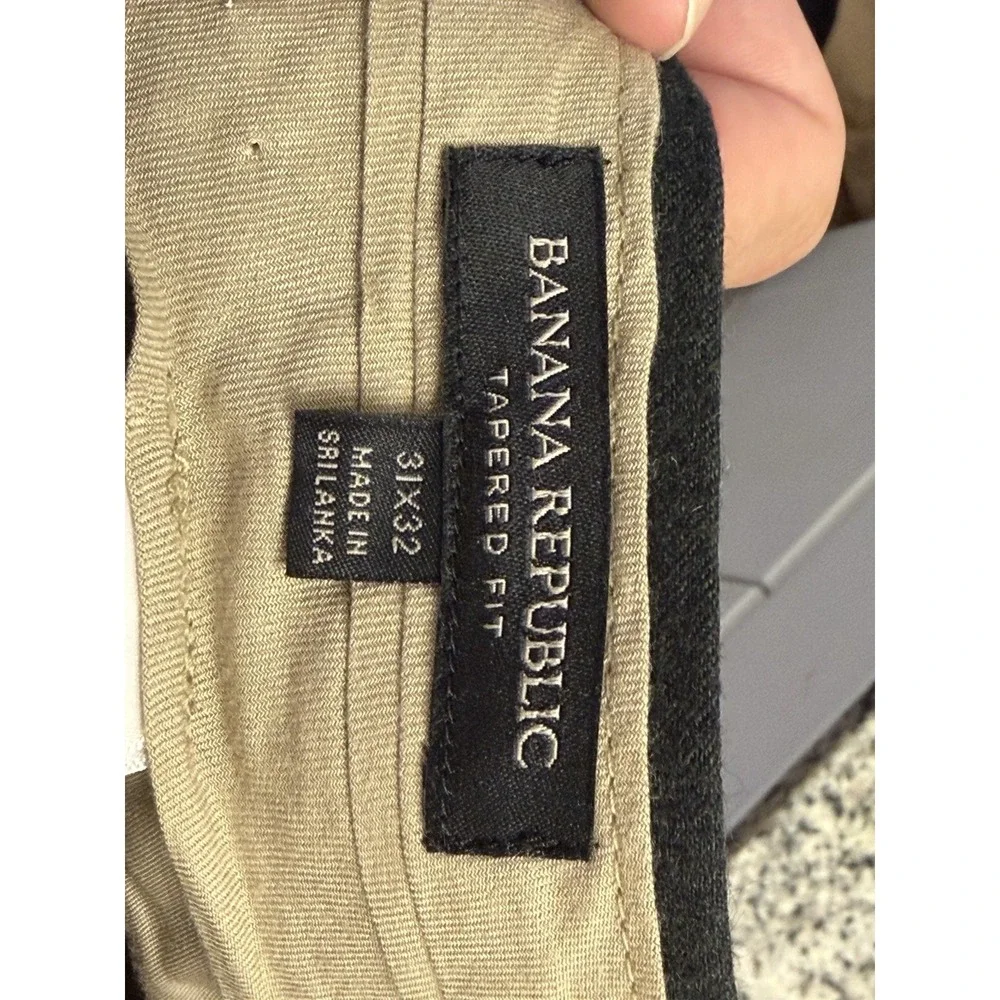 Banana Republic Tapered Fit Black 100% Wool Pants Sz 31  Inseam 32